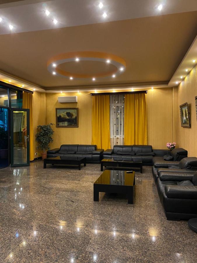 Hotel Condori Kobuleti Exterior photo
